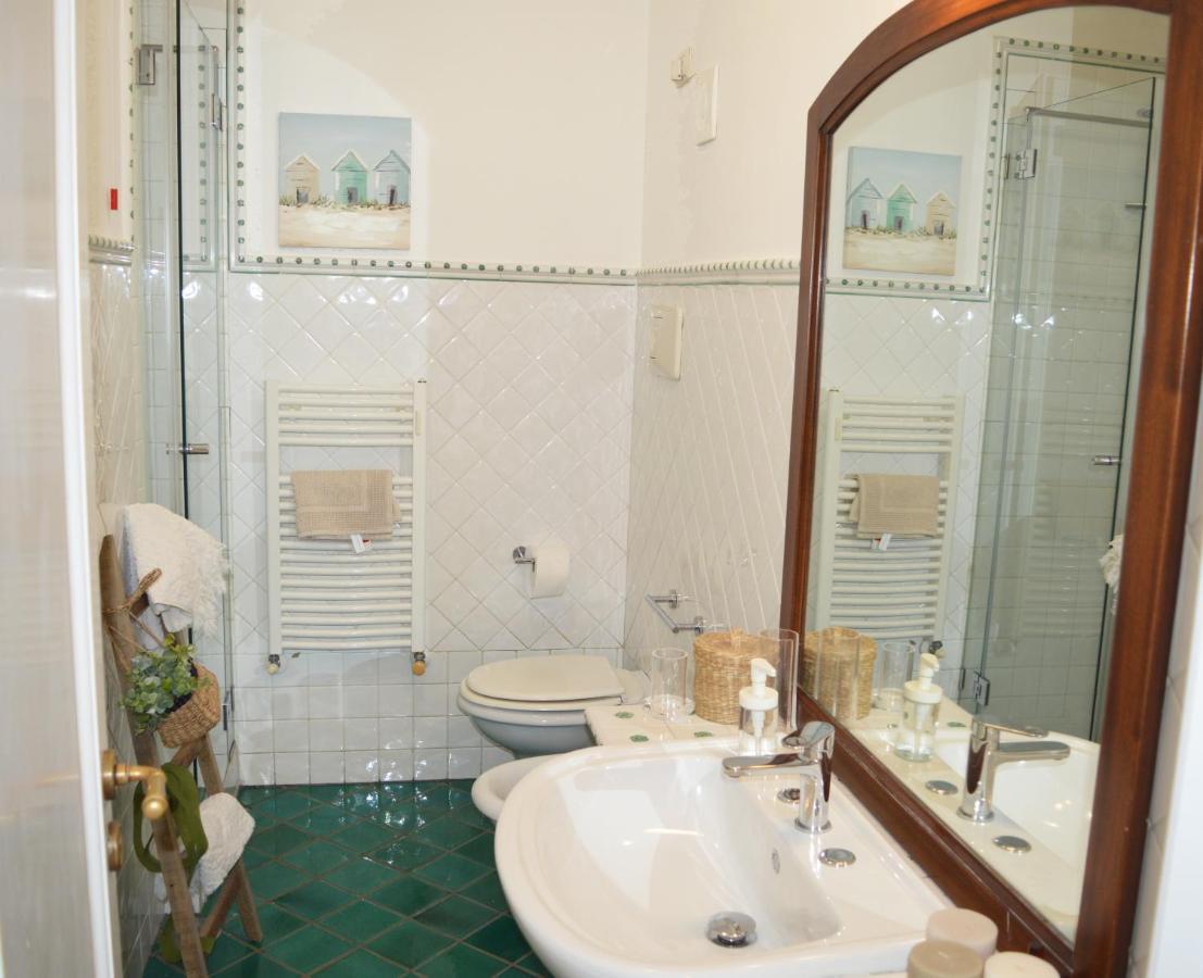 Acquablu Charme Suites - B&B Salerno Bagian luar foto