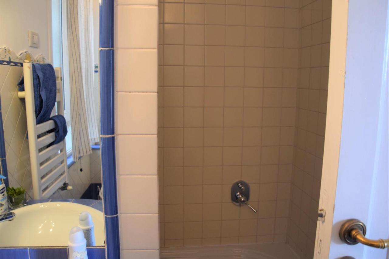 Acquablu Charme Suites - B&B Salerno Bagian luar foto